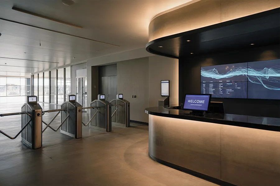 Solusi oil dan gas skenario graphic 03 smart office